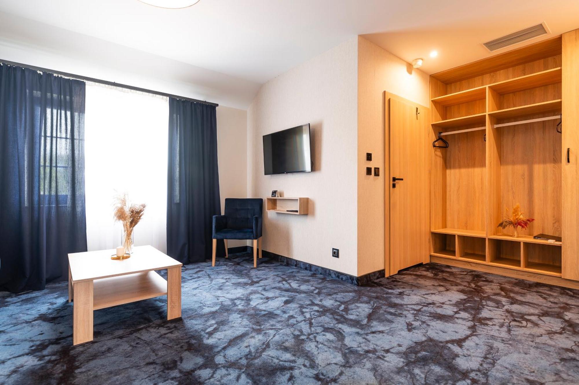 Ignasiak Hotel Września Eksteriør bilde